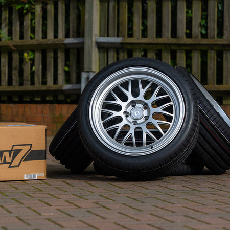 Titan 7 Forged Aluminium Wheel - T-M20 17x9.5 5x120 ET 35 CB 72.56 in Heritage Silver