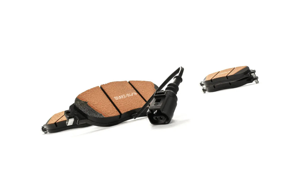 Racingline RP700 brake pads Front/ 340mm Larger (Performance Pack) Eg Golf 7R,S3 8V