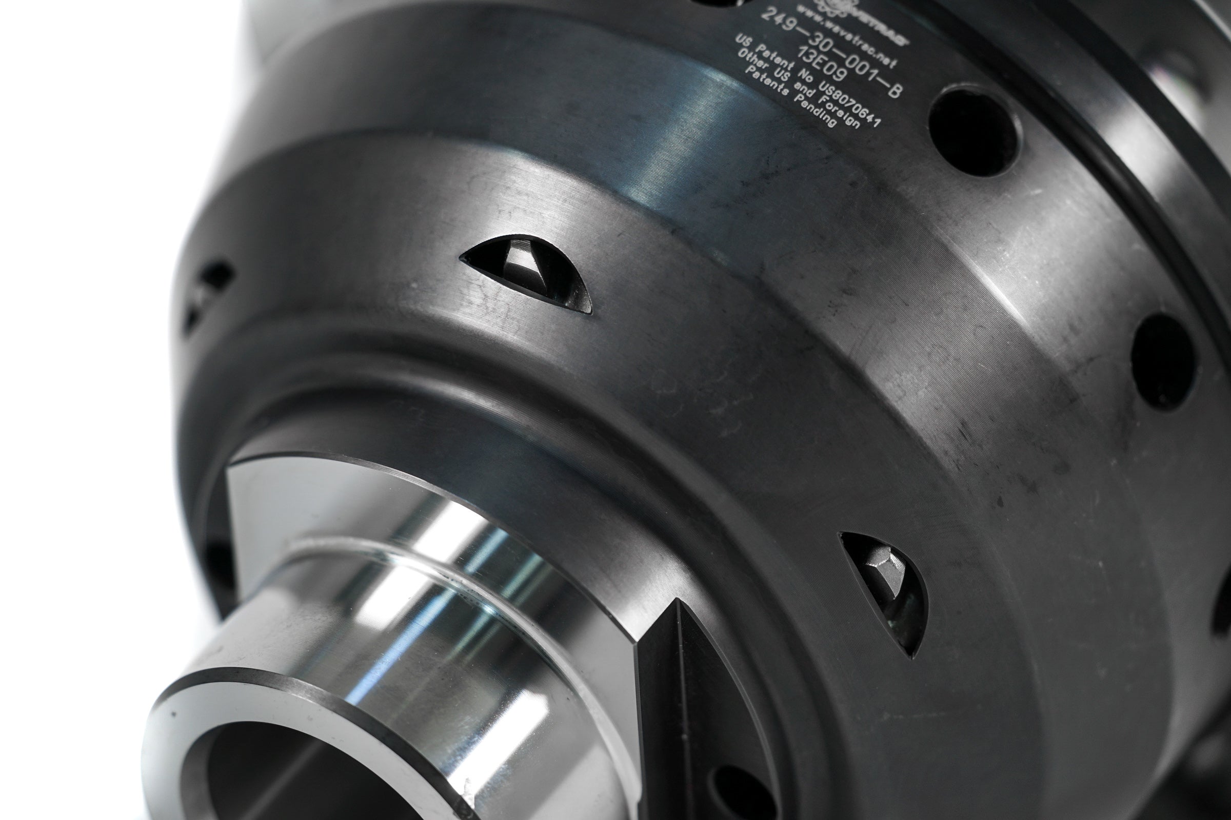 Wavetrac Differential for LC/LX Getrag 648 axle (H226) 2009-13: Challenger SRT8 6.1L, 6.4L 300C/Charger SRT8 6.1L, 6.4L