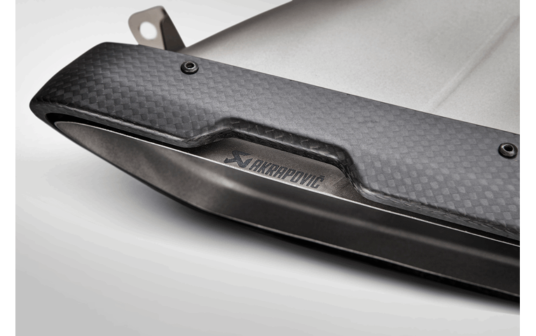 Akrapovic Evolution Line (Titanium) Mercedes-AMG GT (C190) / GT Roadster (R190) / GT S (C120) / GT C Roadster (R120)