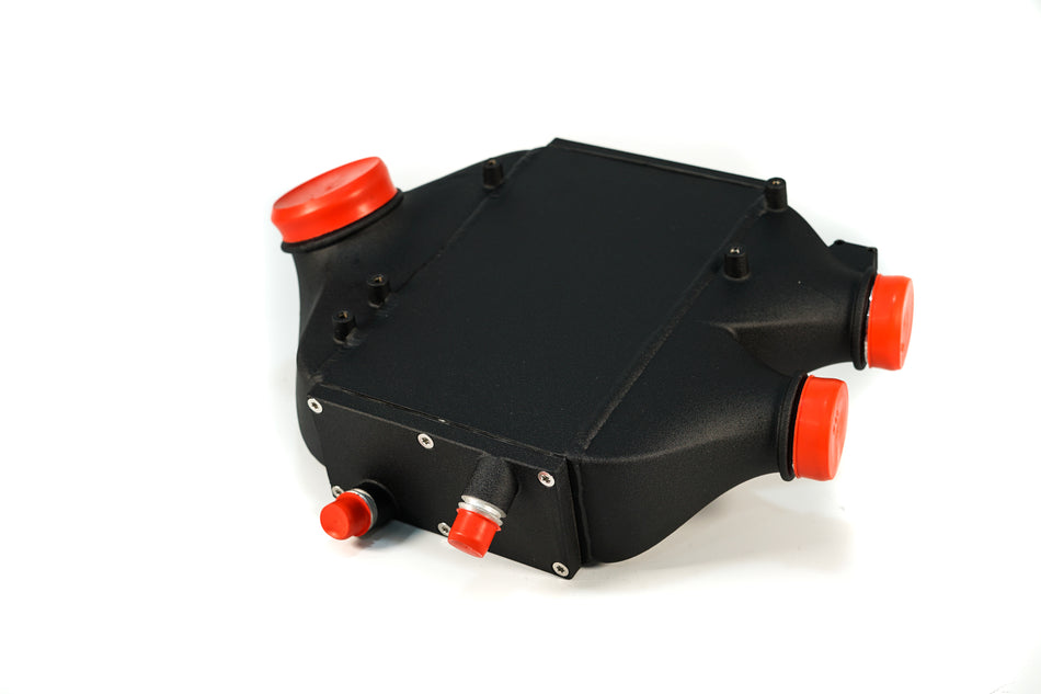CSF Race F8X m3/m4 - Top Mount Charge-Air-Cooler in crinkle black finish