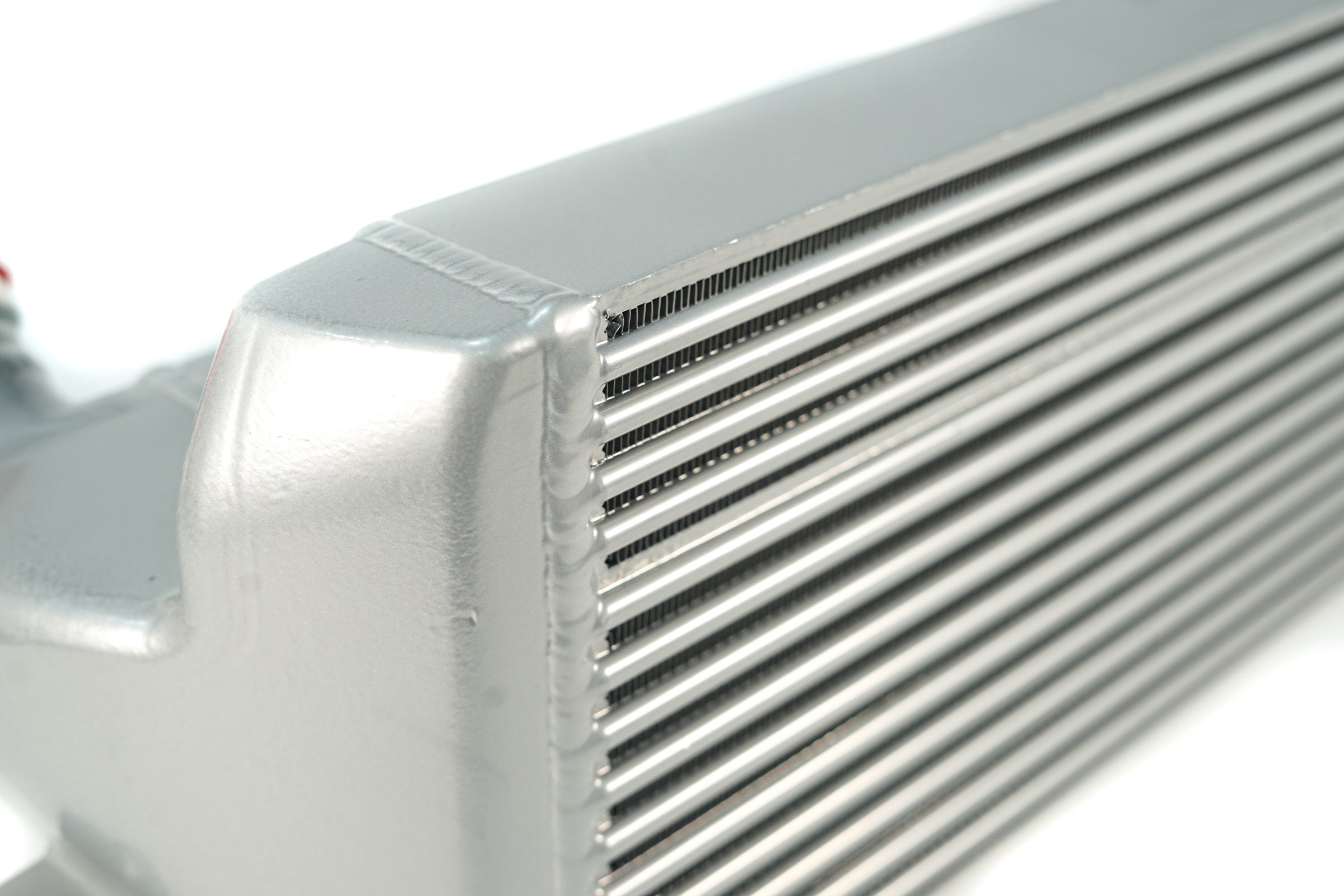 CSF N54/N55 E SERIES HIGH-PERFORMANCE STEPPED CORE BAR/PLATE INTERCOOLER (SILVER)