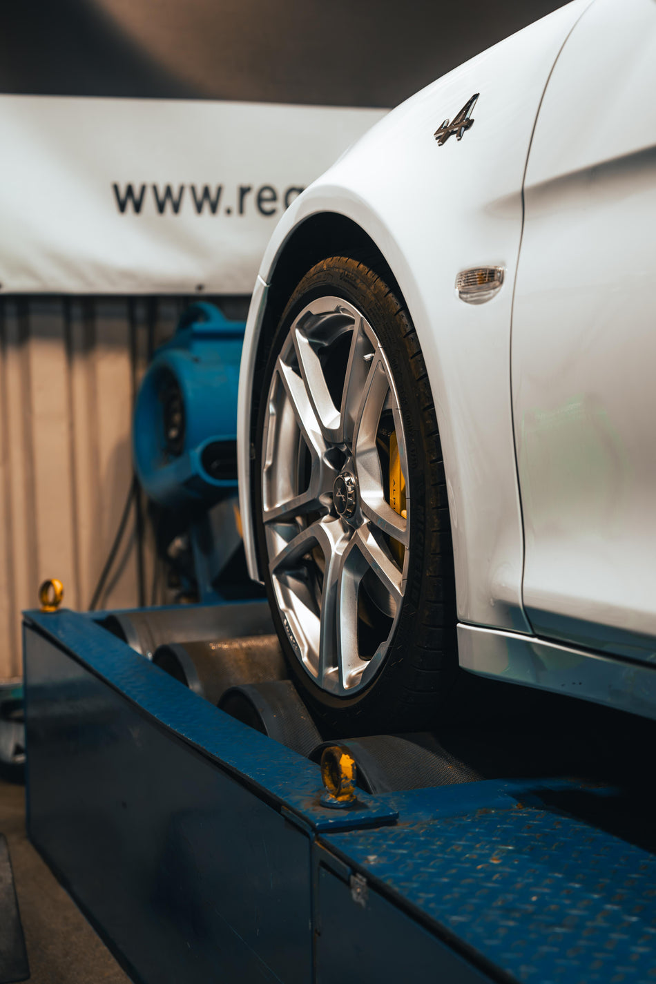 RSS High-Performance TCU Software for Alpine A110