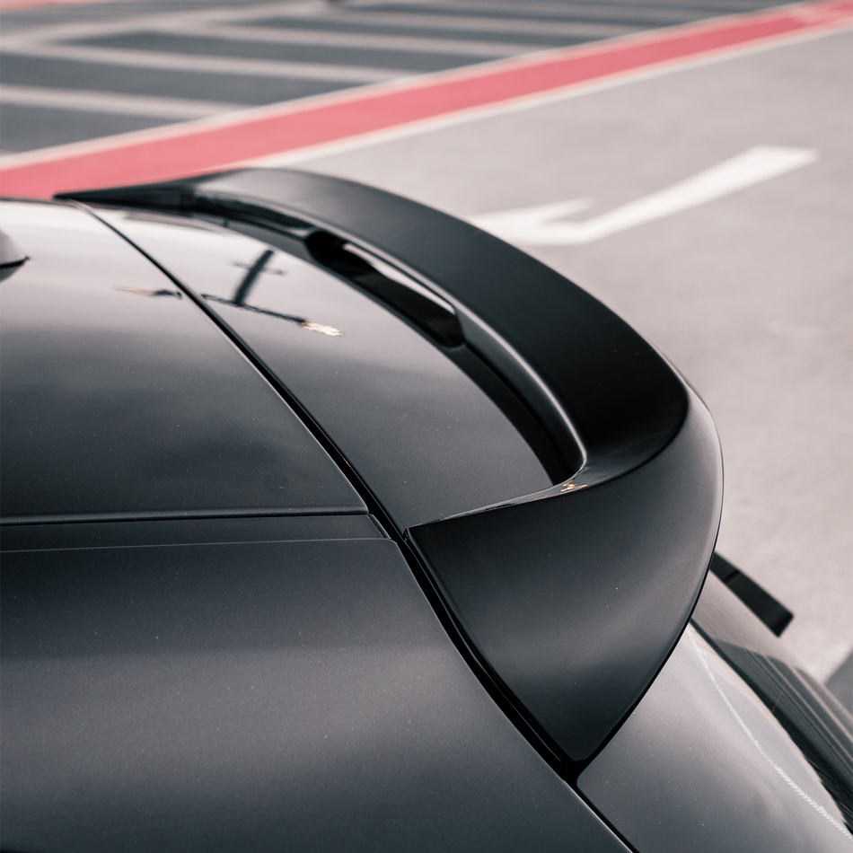 MHC Black BMW 1 Series Performance Style Rear Spoiler In Gloss Black (F20/F21)