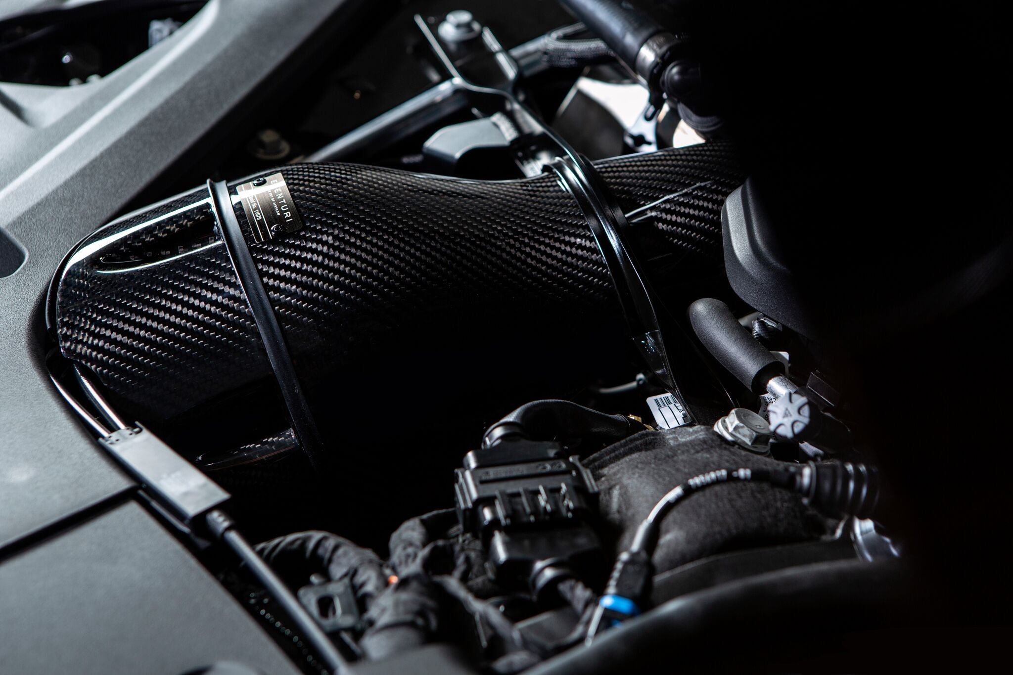 Eventuri Carbon Intake for BMW M8 (F92)